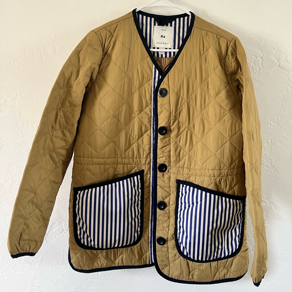 Free assembly quilted coat